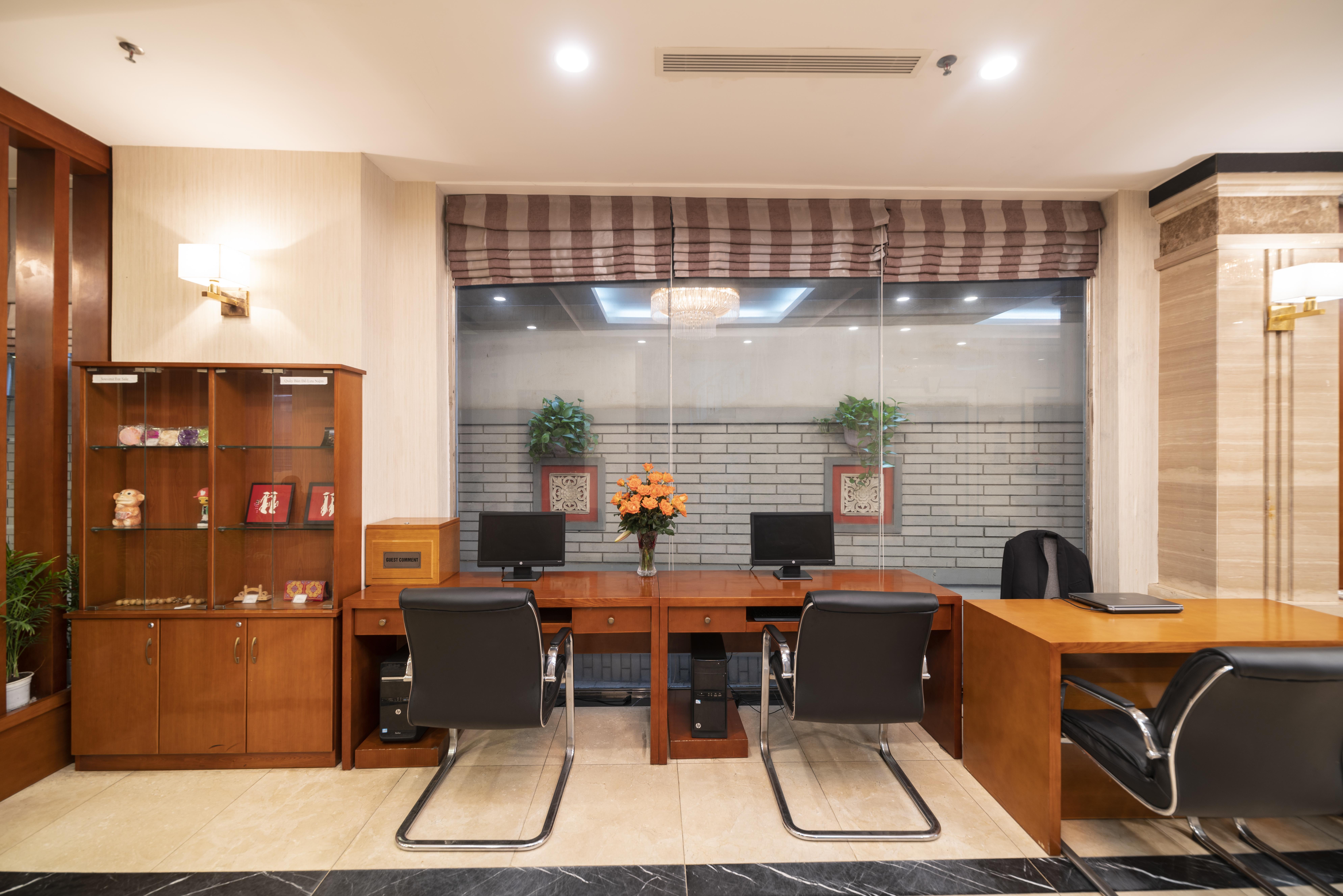 Hanoi Larosa Hotel — Photos 2
